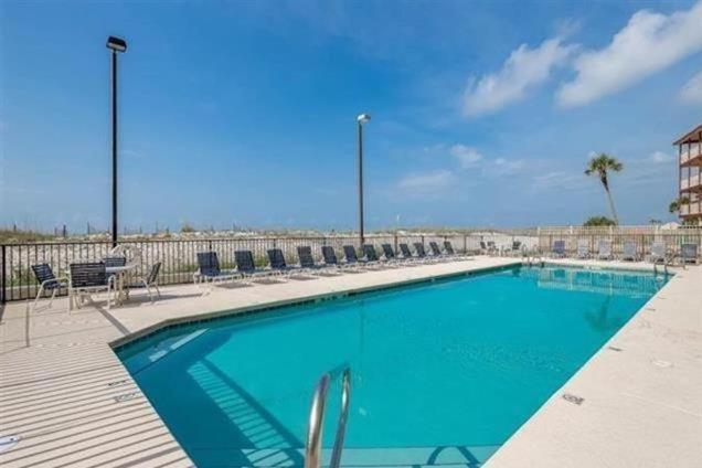 Island Winds West: Beachfront Getaway Steps from The Hangout Gulf Shores Exterior photo